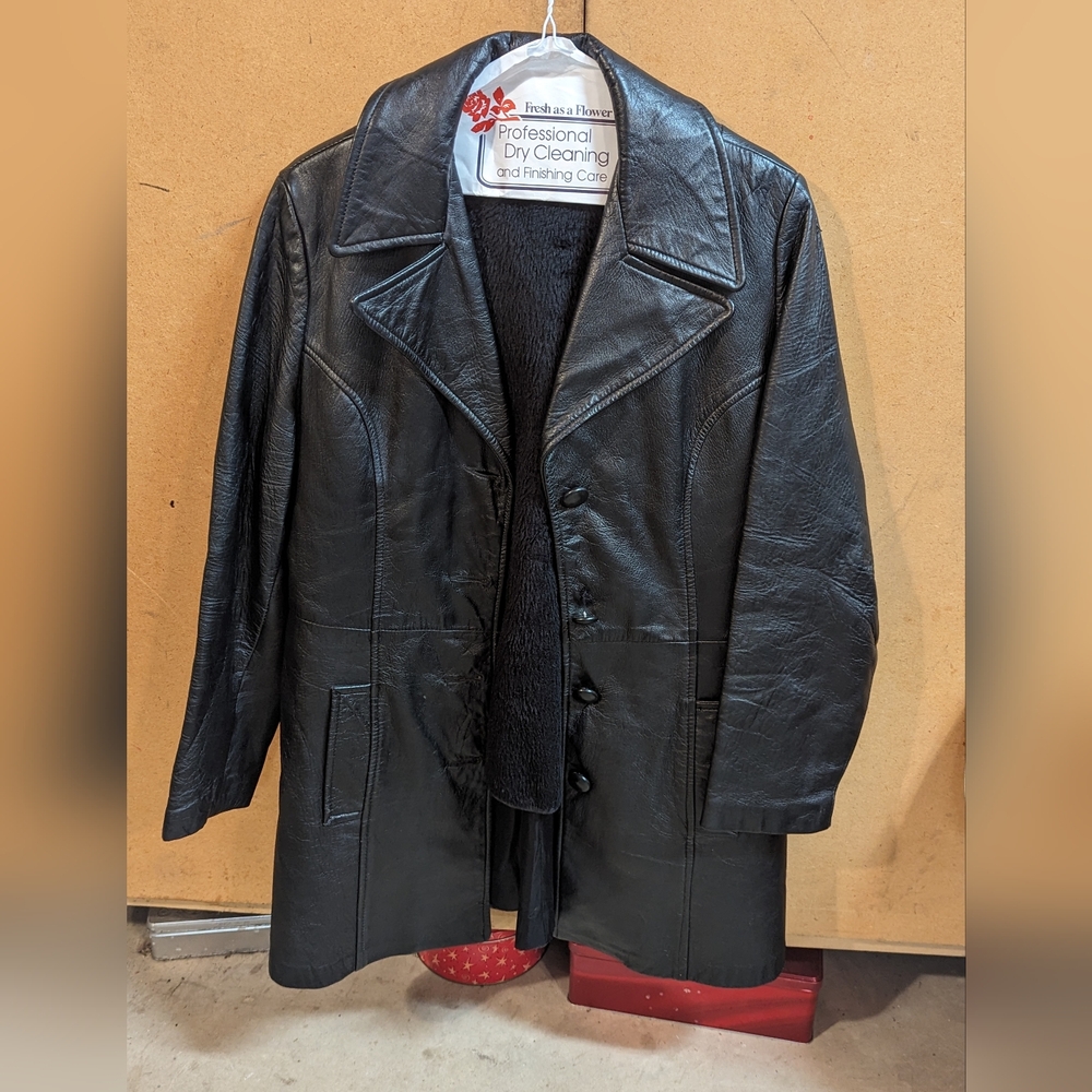 Leather woman's jacket